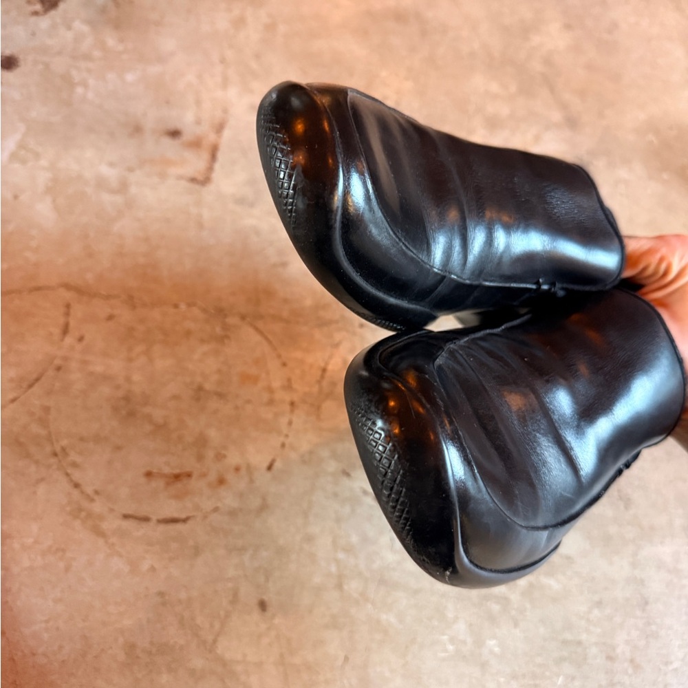 Men's Prada Black Leather Slip-On Loafers - Picture 6 of 9